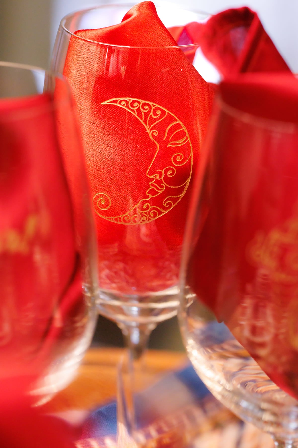 The Chandra Wine Glass