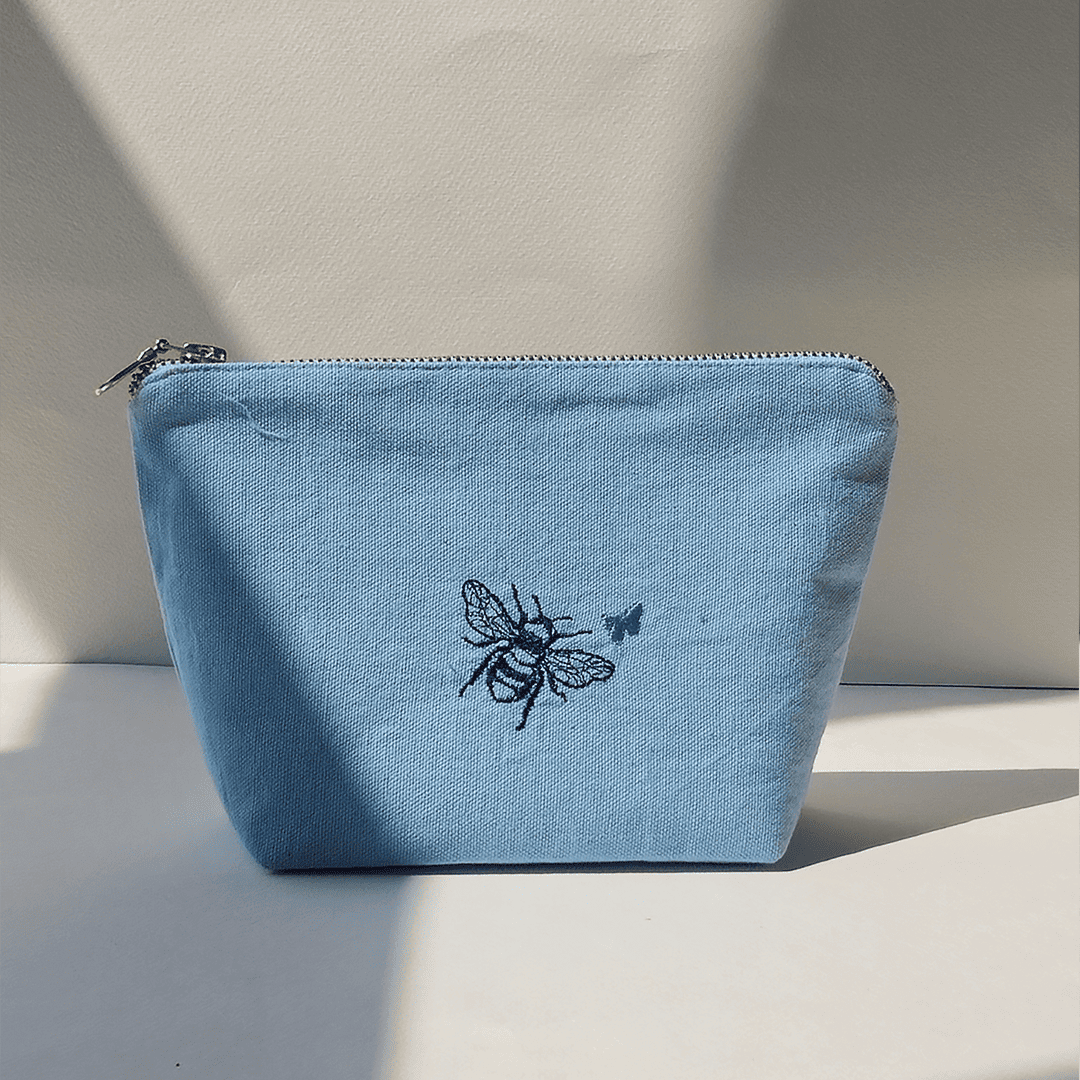 Bee pouch with Personalisation