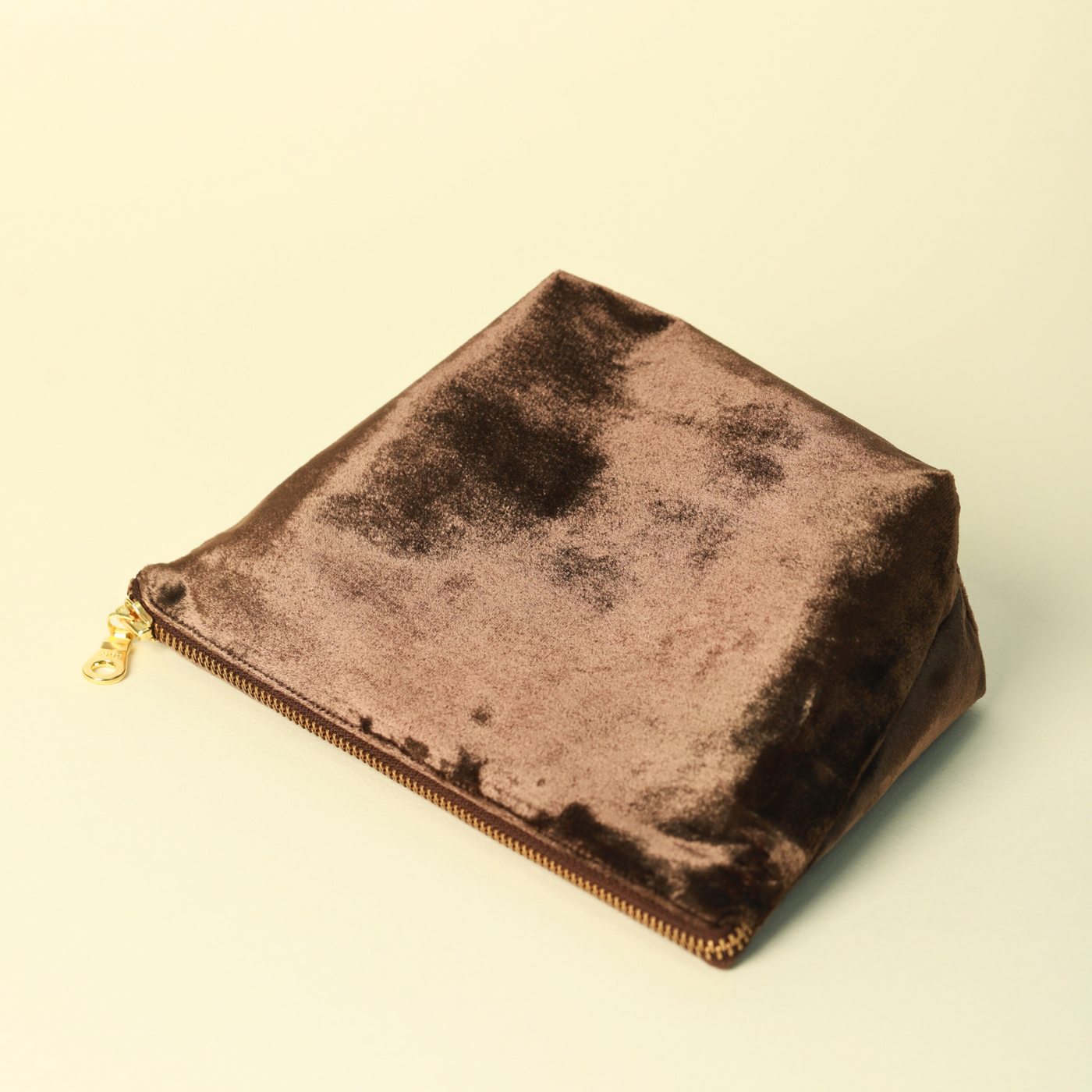 Charming Chirps Luxe Pouch