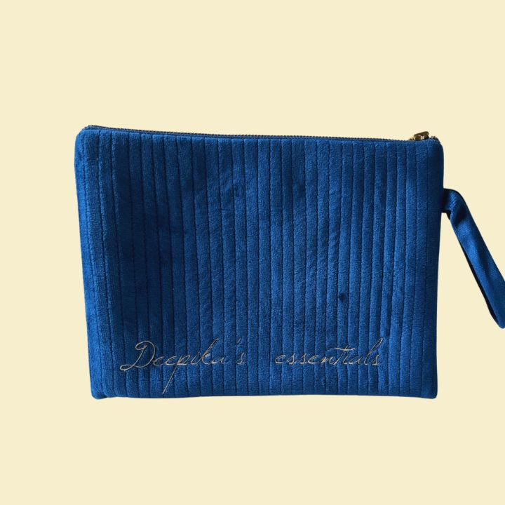 Essentials Flat Pouch